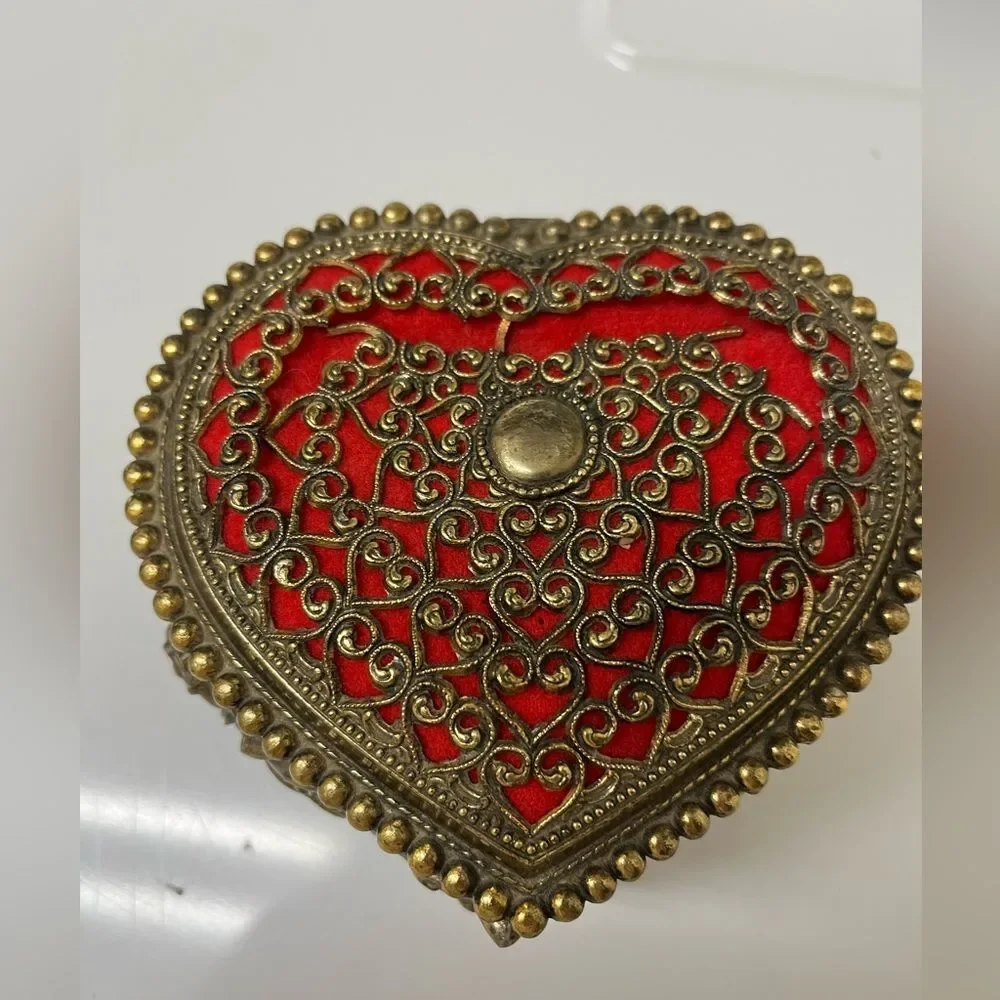 VTG Ornate Red and Gold Heart Shaped Trinket Dish